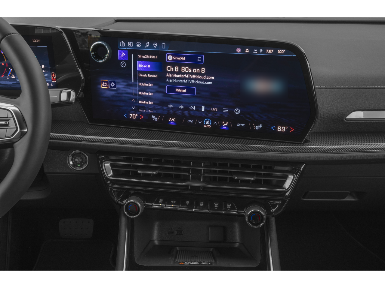 2027 Chevrolet Traverse Z71 - Photo 55