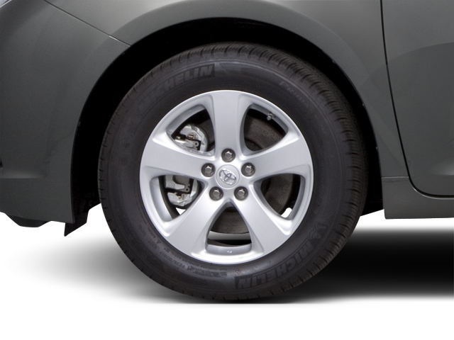 2011 Toyota Sienna LE 8-Passenger