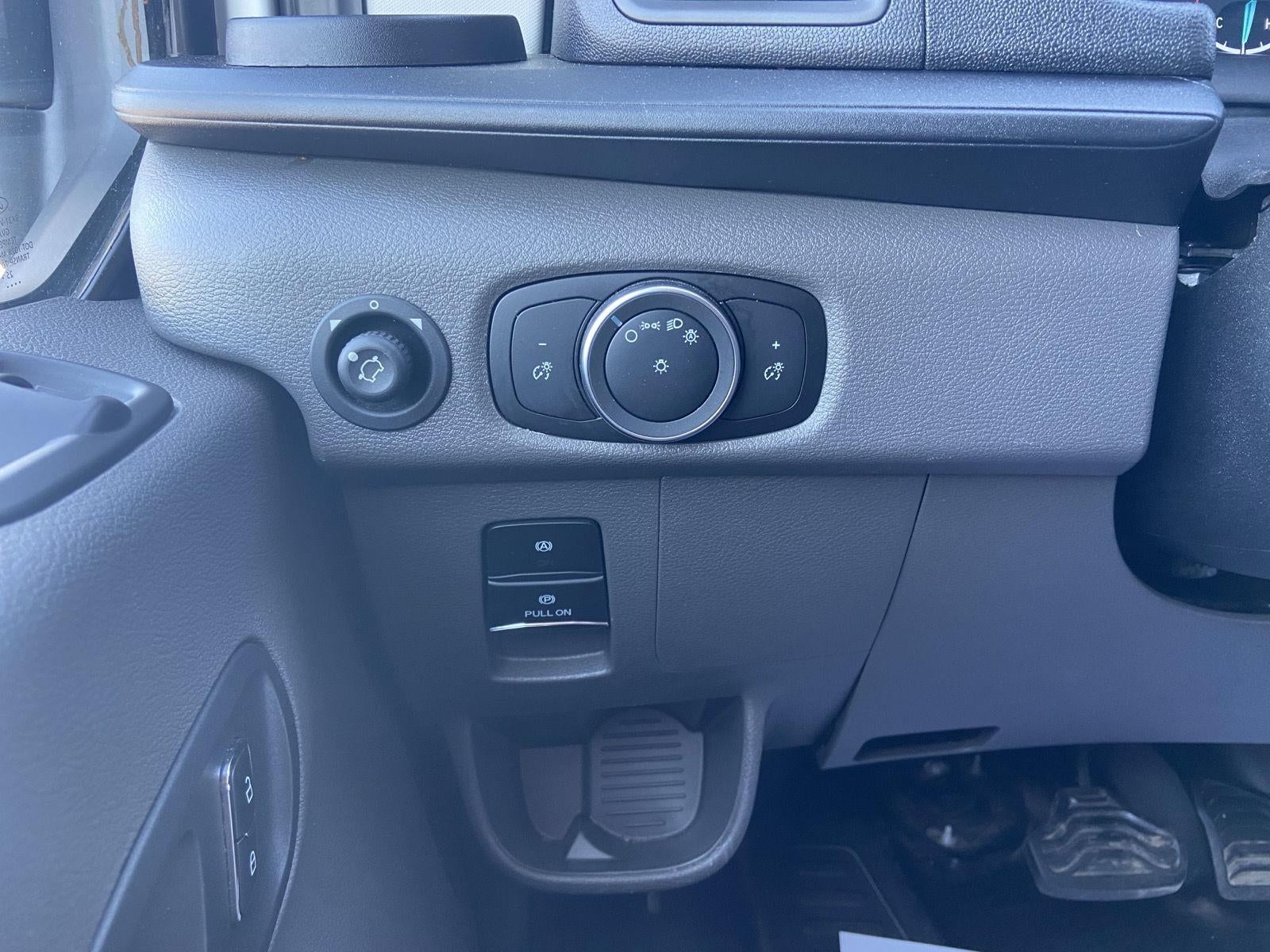 2025 Ford Transit 250