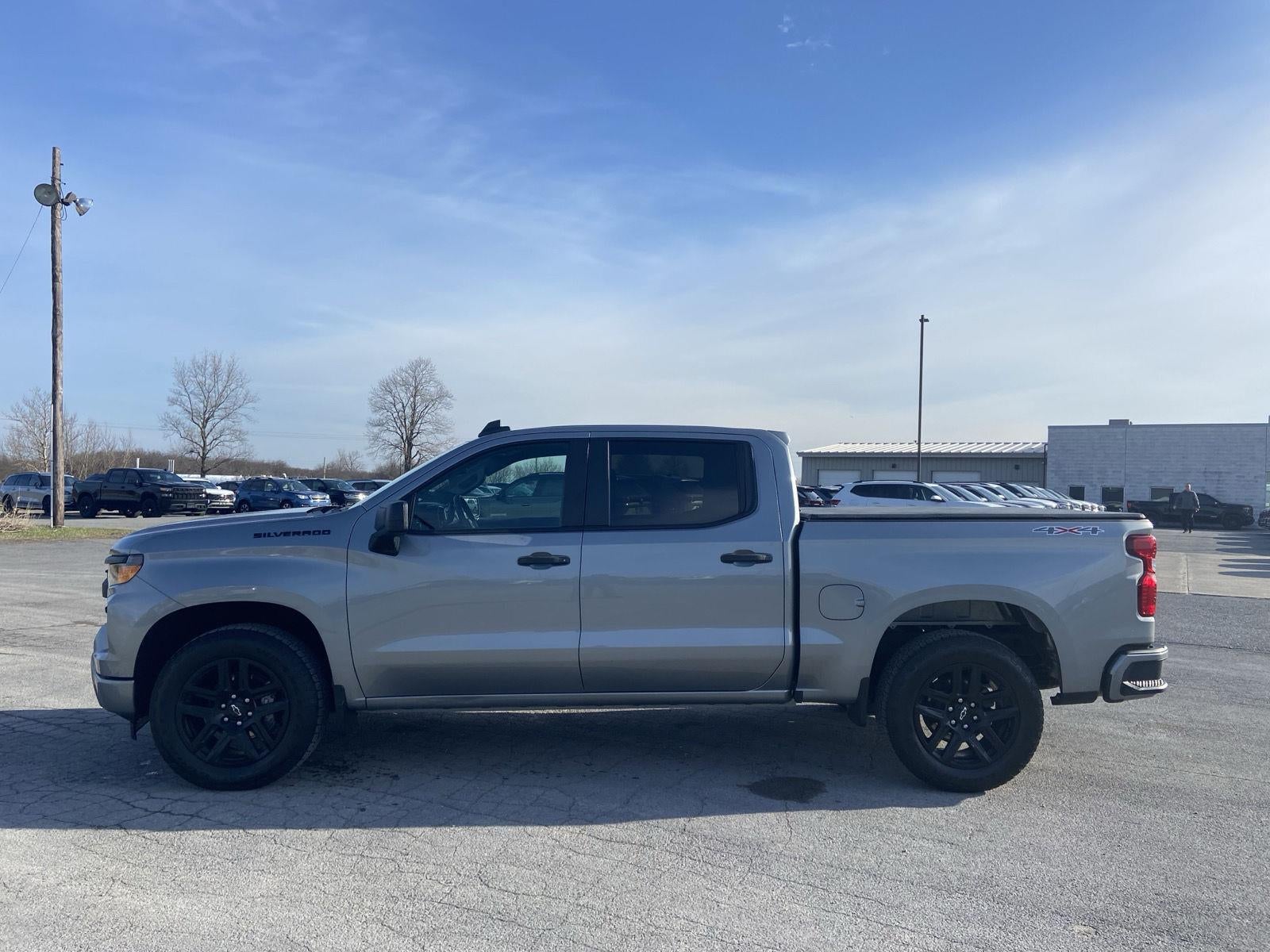 2023 Chevrolet Silverado 1500 Custom