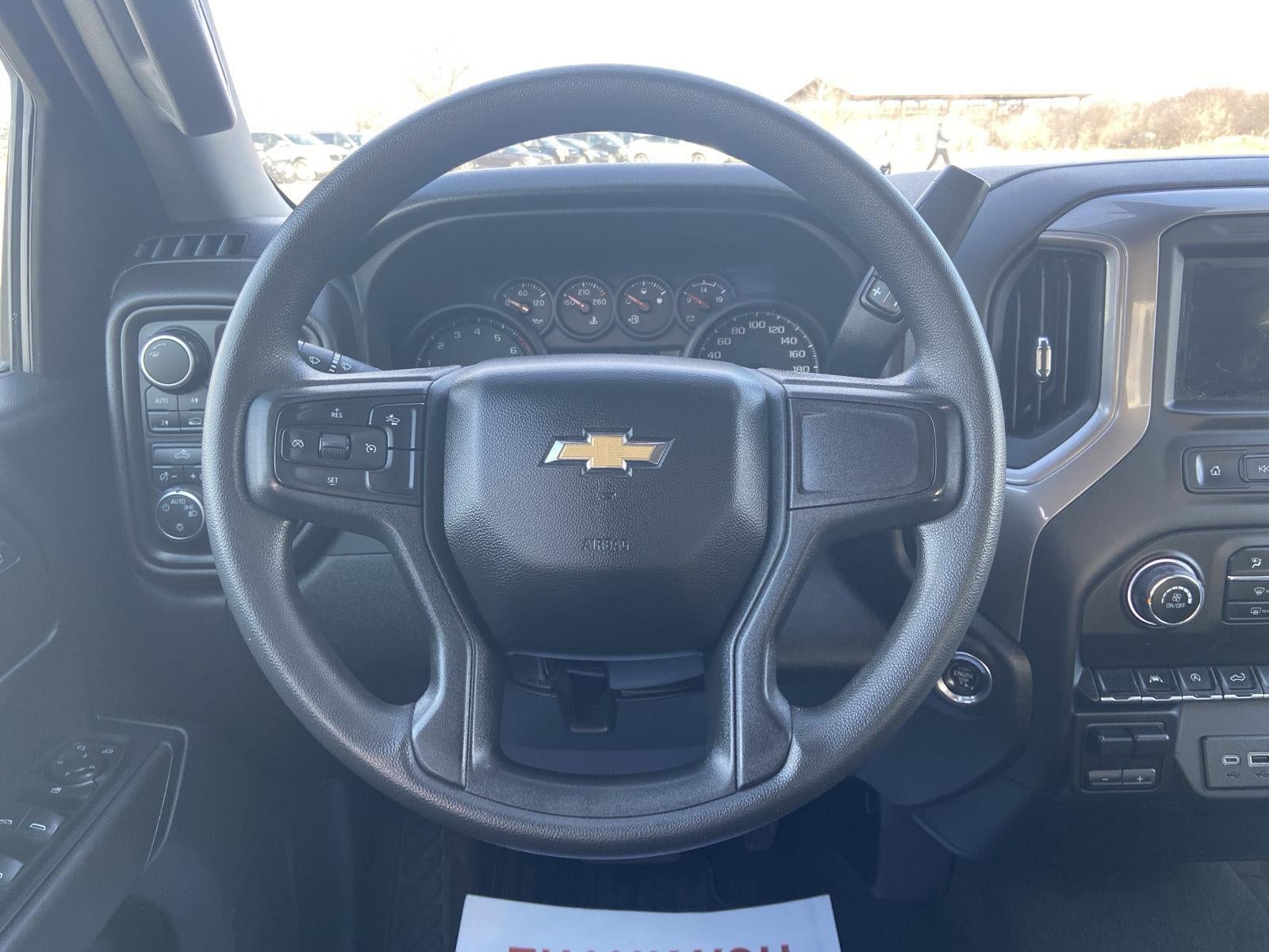 2023 Chevrolet Silverado 1500 Custom