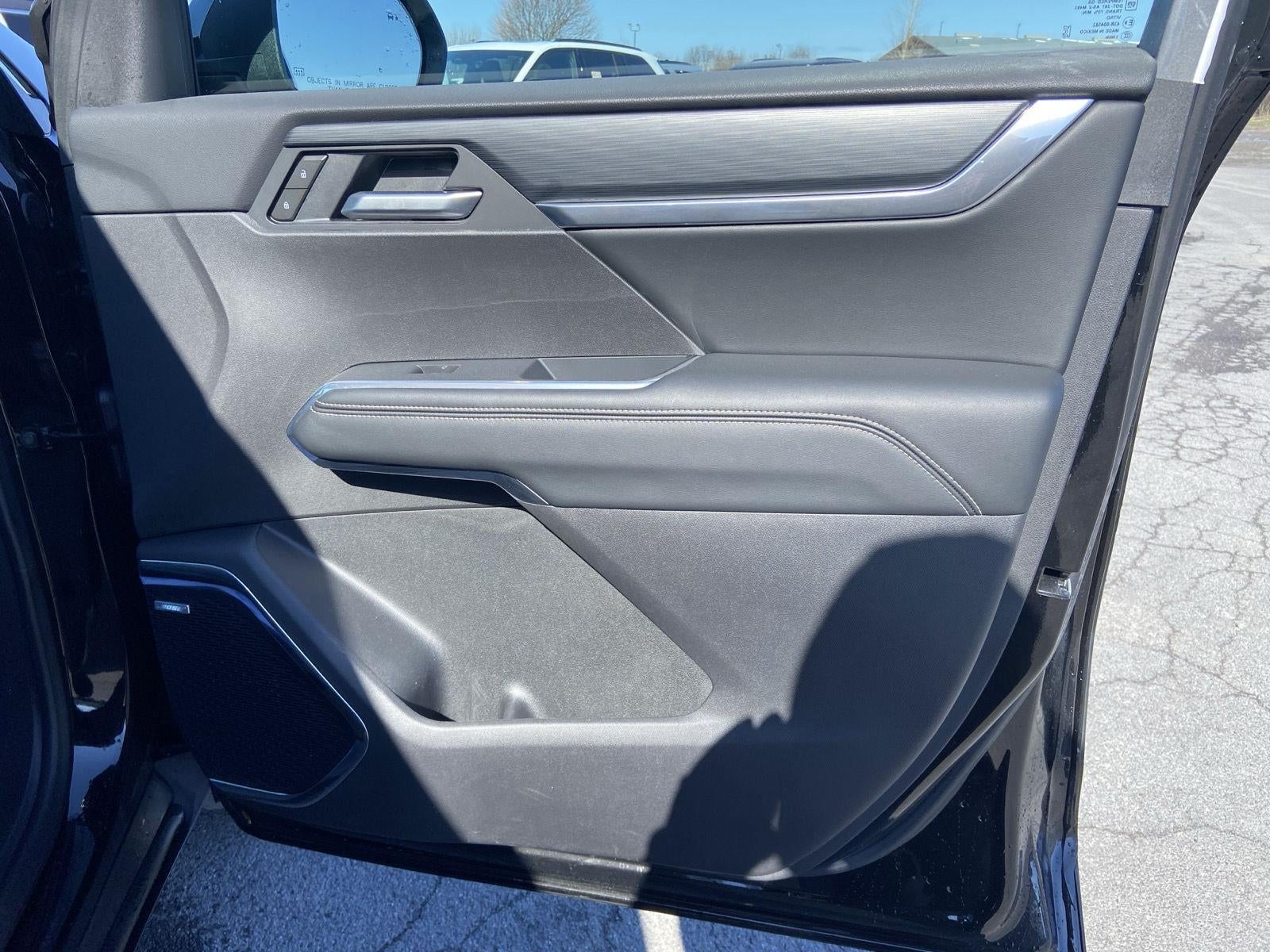 2025 GMC Acadia AWD Elevation