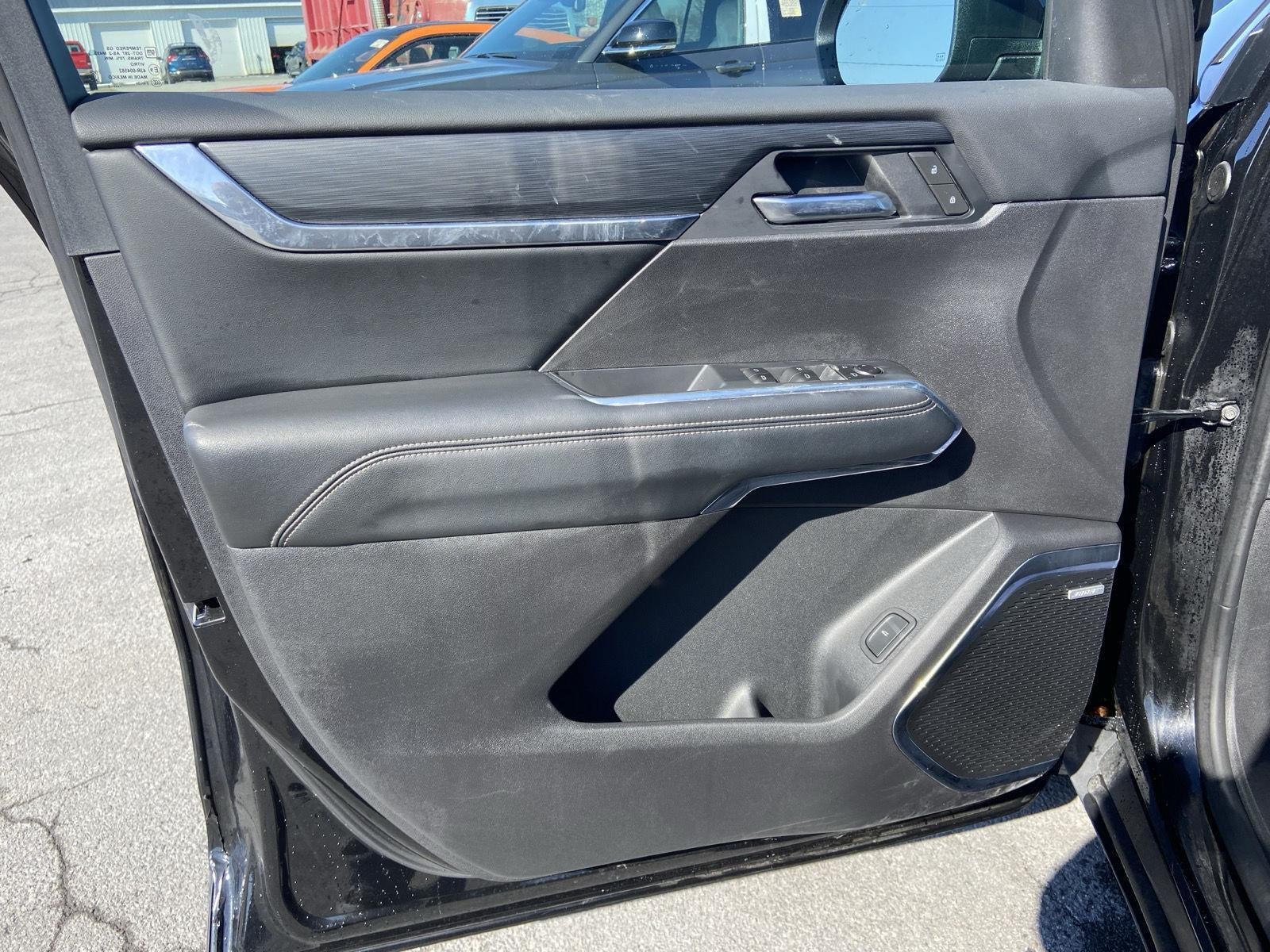 2025 GMC Acadia AWD Elevation