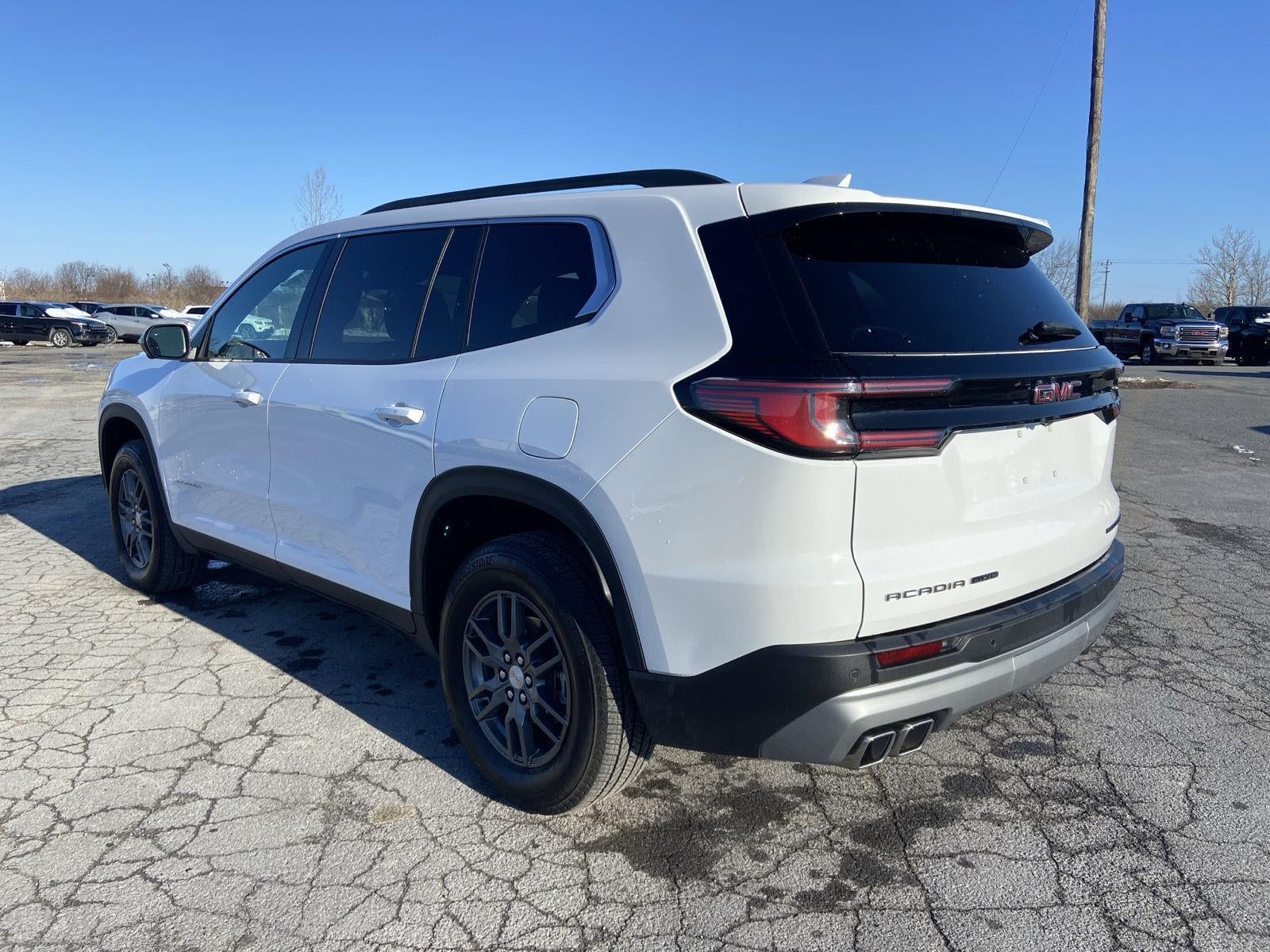 2025 GMC Acadia AWD Elevation