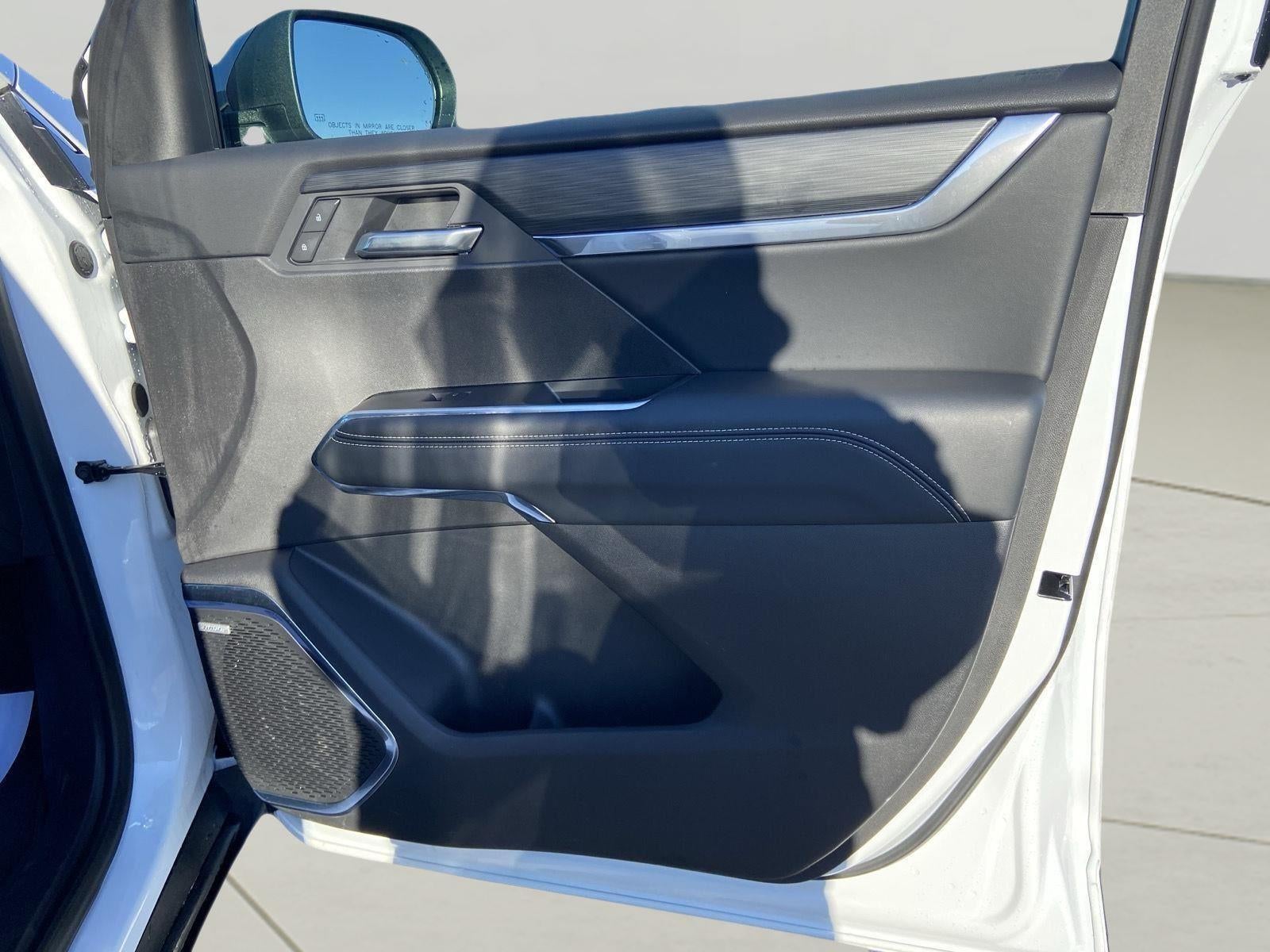 2025 GMC Acadia AWD Elevation