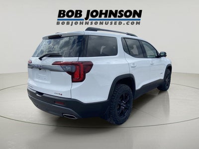 2023 GMC Acadia AT4