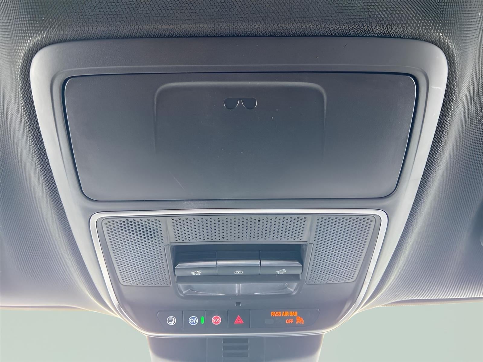 2025 Chevrolet Traverse AWD RS