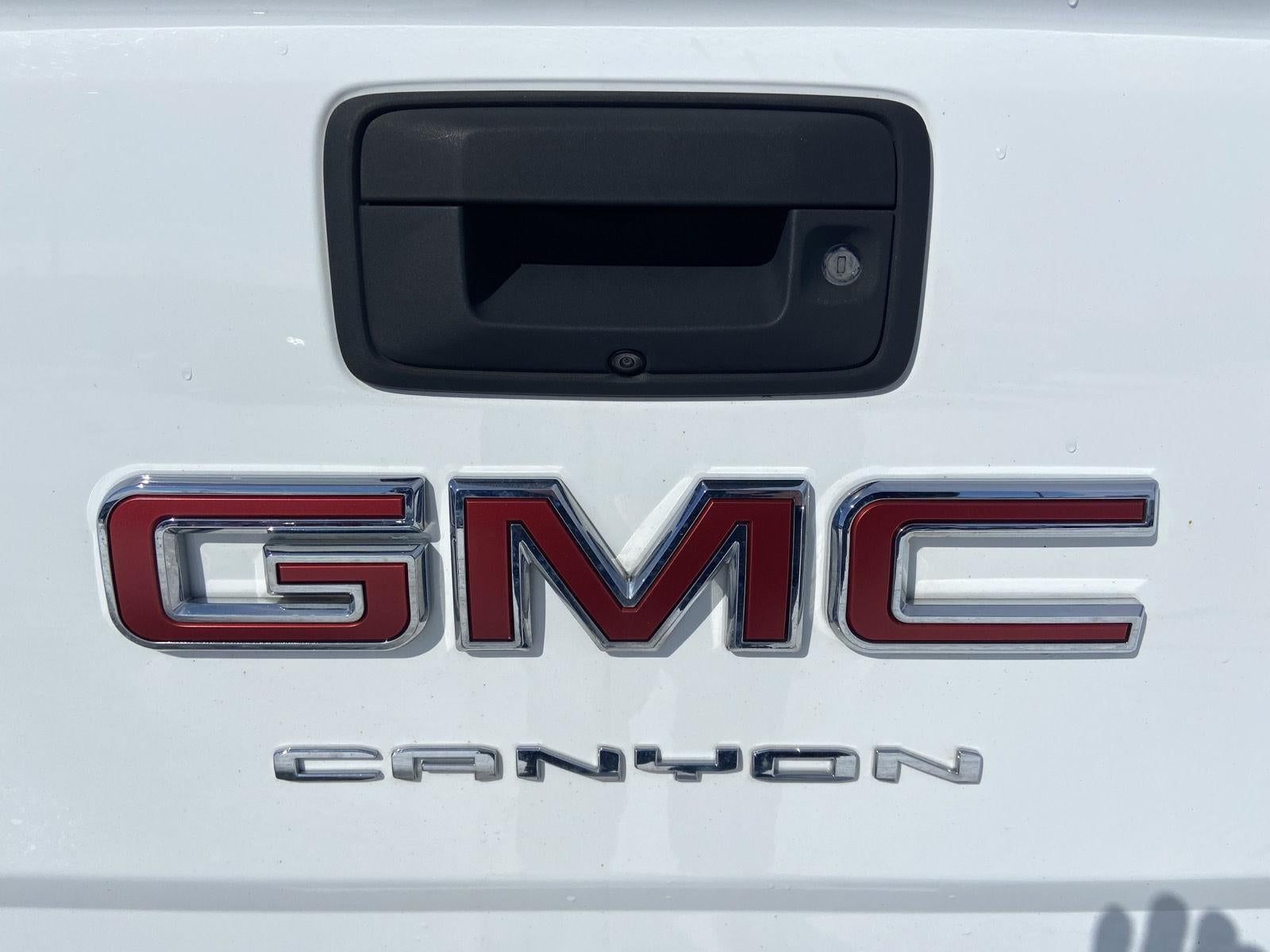 2022 GMC Canyon 4WD AT4 w/Leather