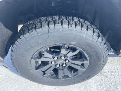 2022 GMC Canyon 4WD AT4 w/Leather