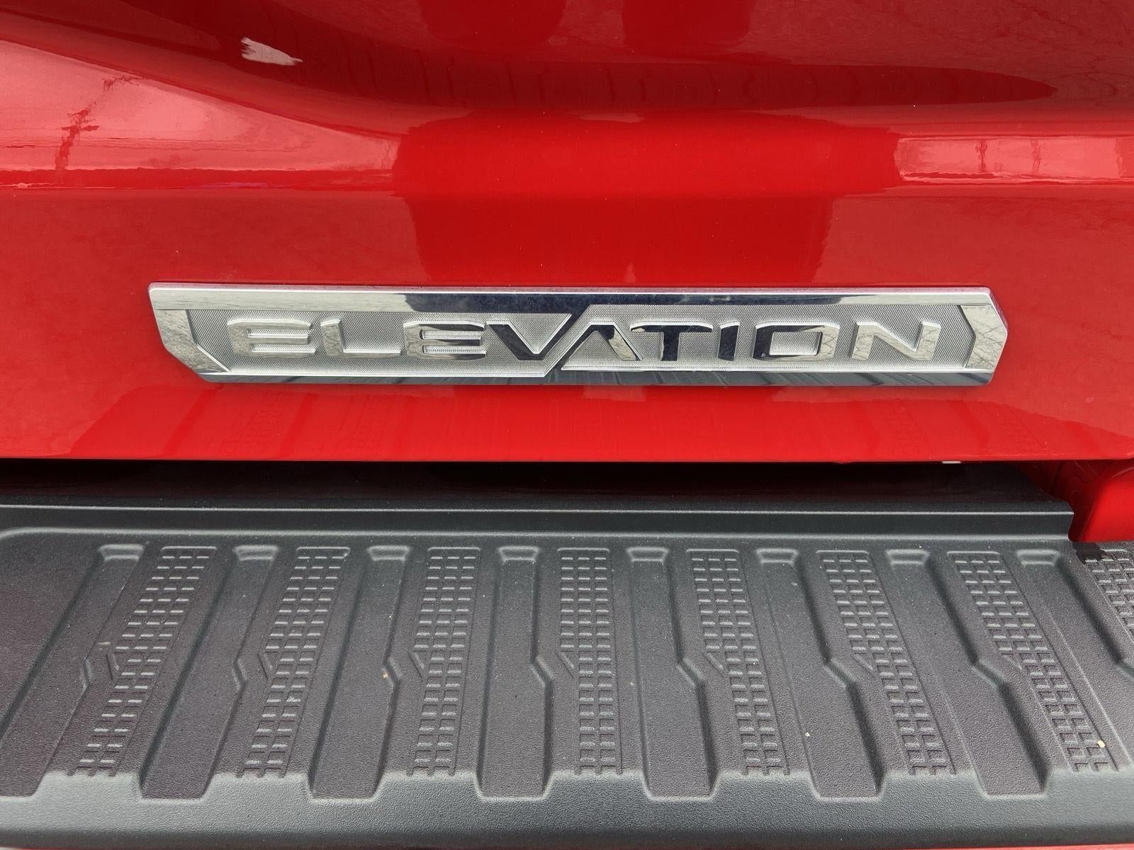 2025 GMC Sierra 1500 Elevation