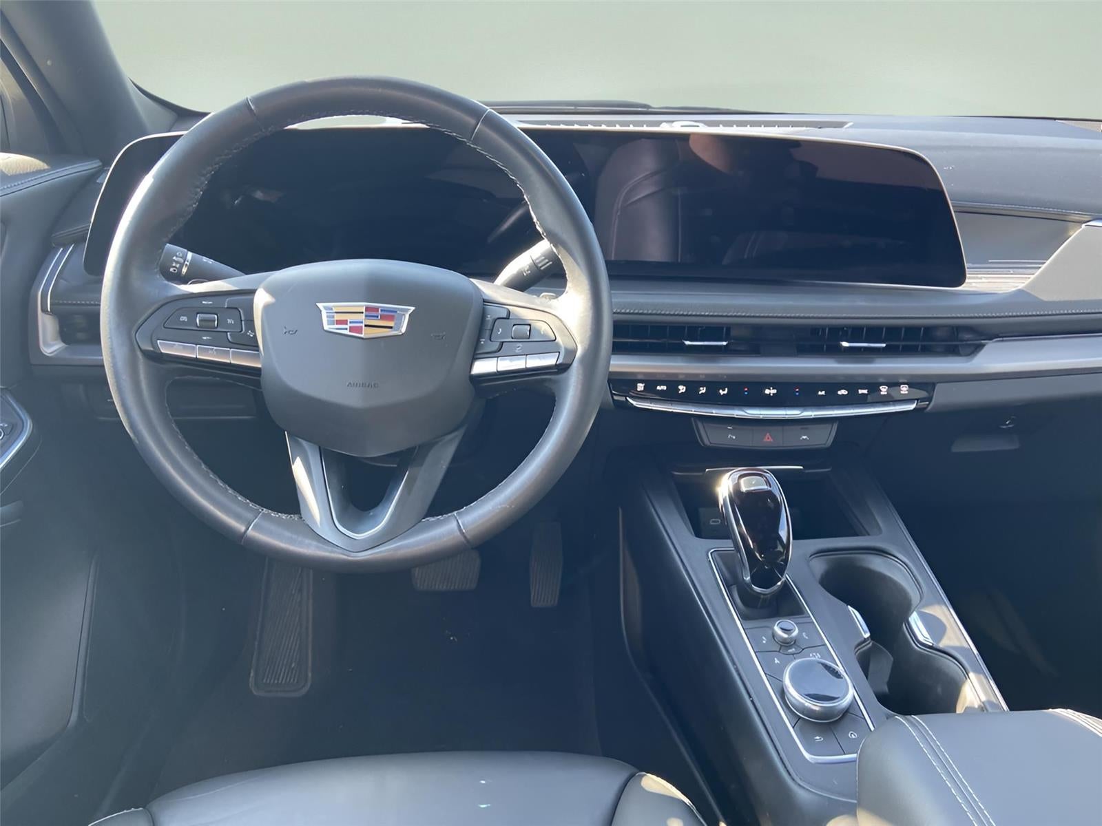 2025 Cadillac XT4 AWD Premium Luxury