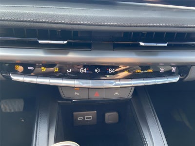 2025 Cadillac XT4 AWD Premium Luxury