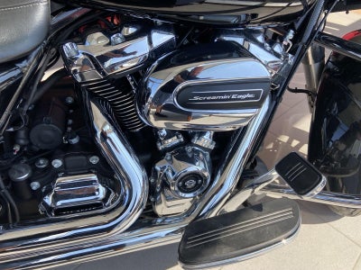 2017 Harley Davidson Street Glide HD
