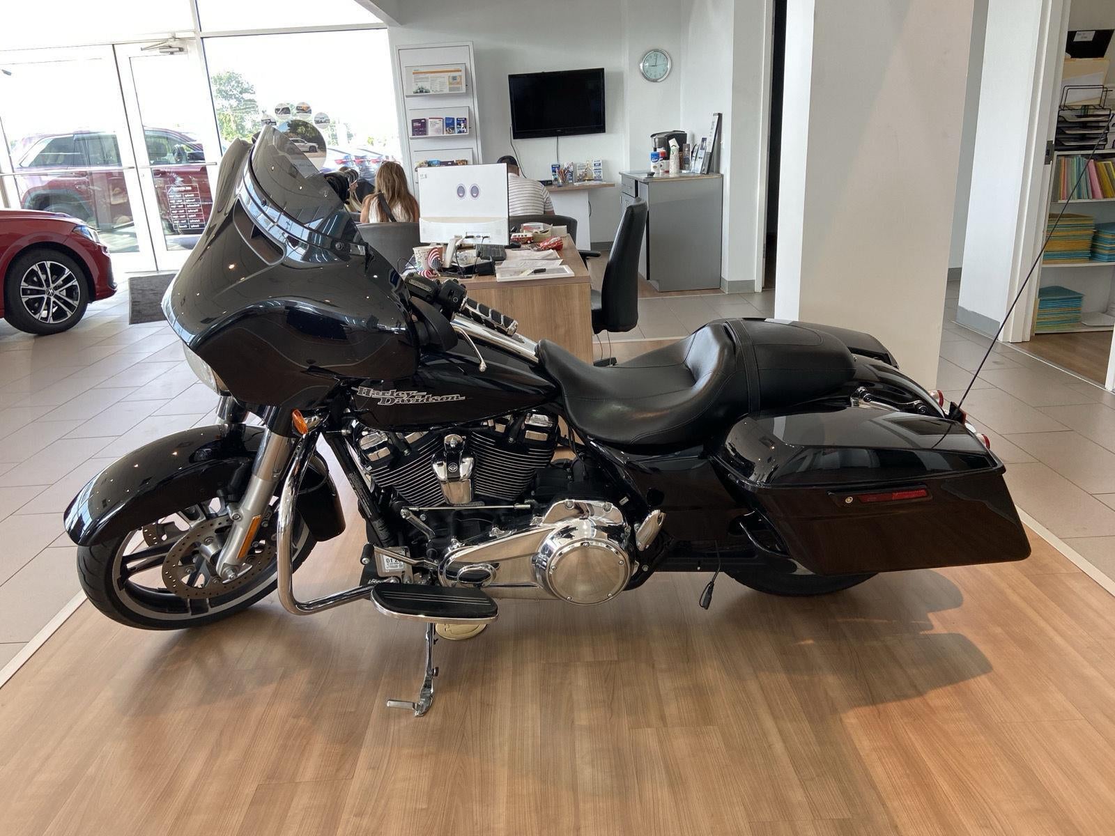2017 Harley Davidson Street Glide HD