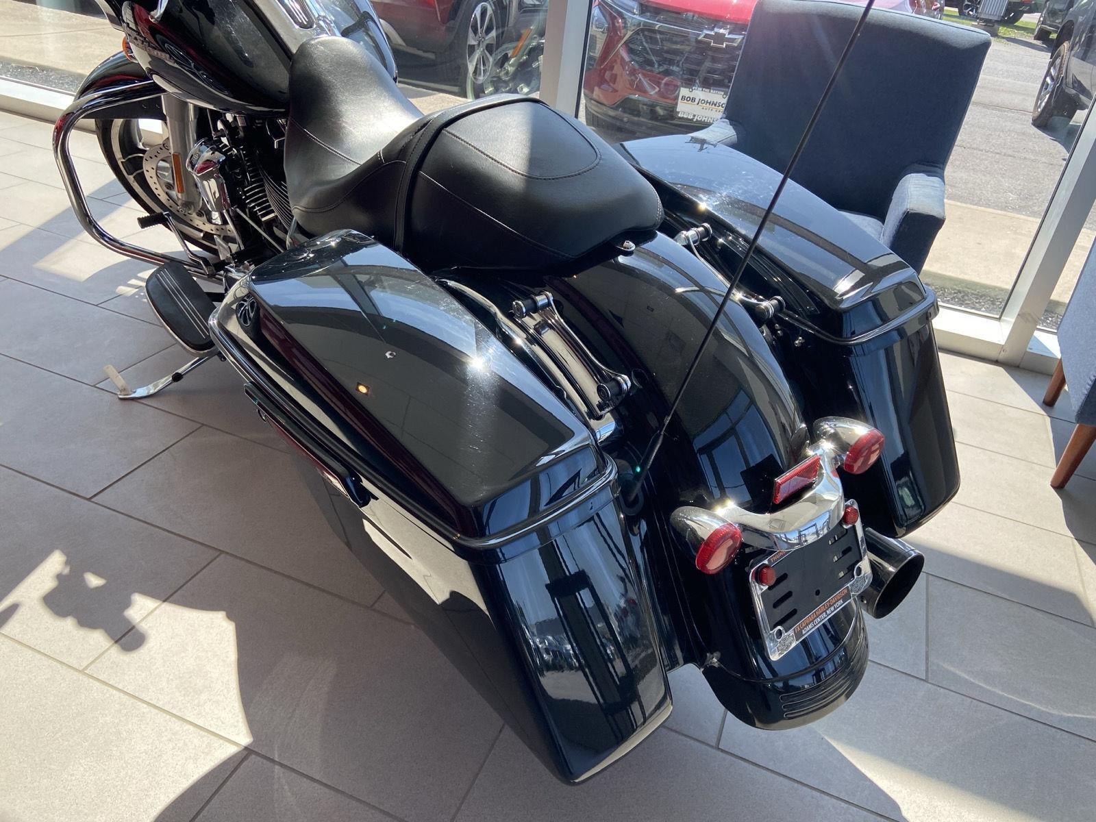 2017 Harley Davidson Street Glide HD