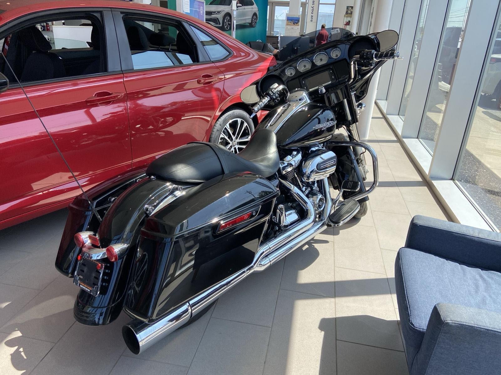 2017 Harley Davidson Street Glide HD