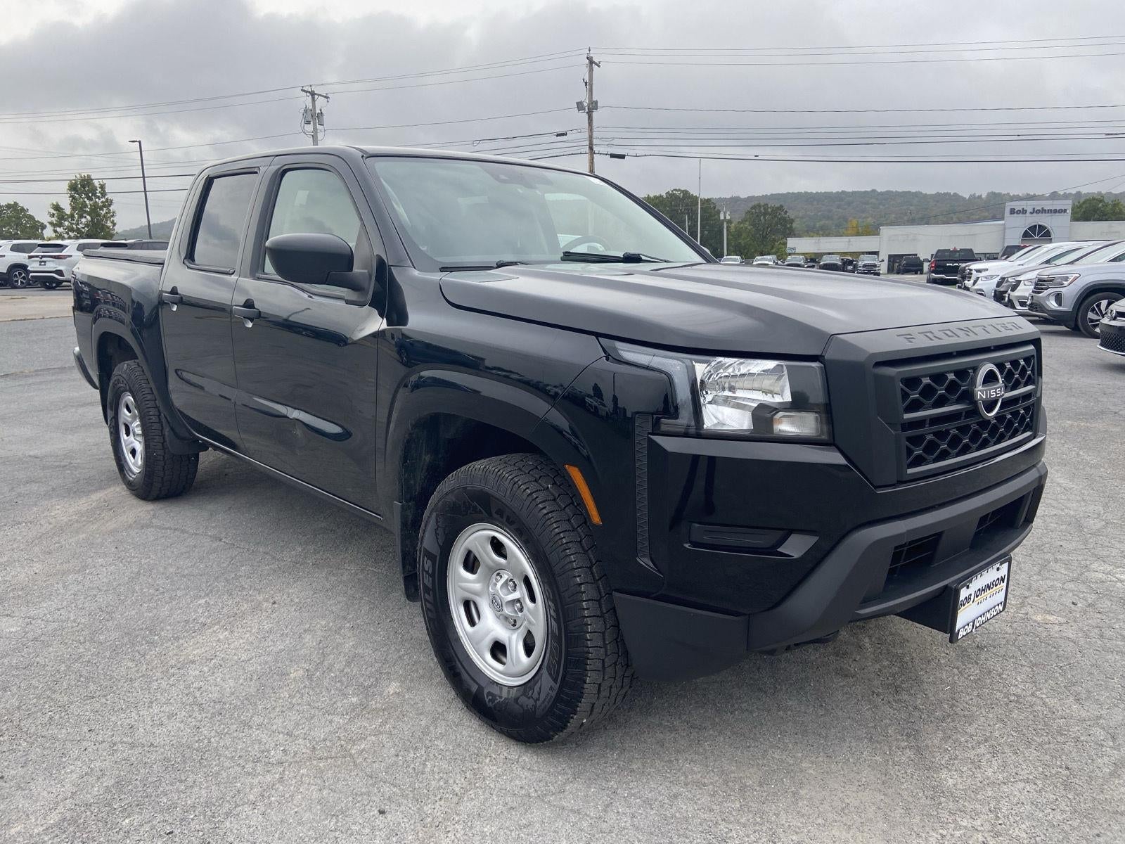 2023 Nissan Frontier S