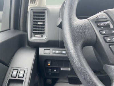 2023 Nissan Frontier S