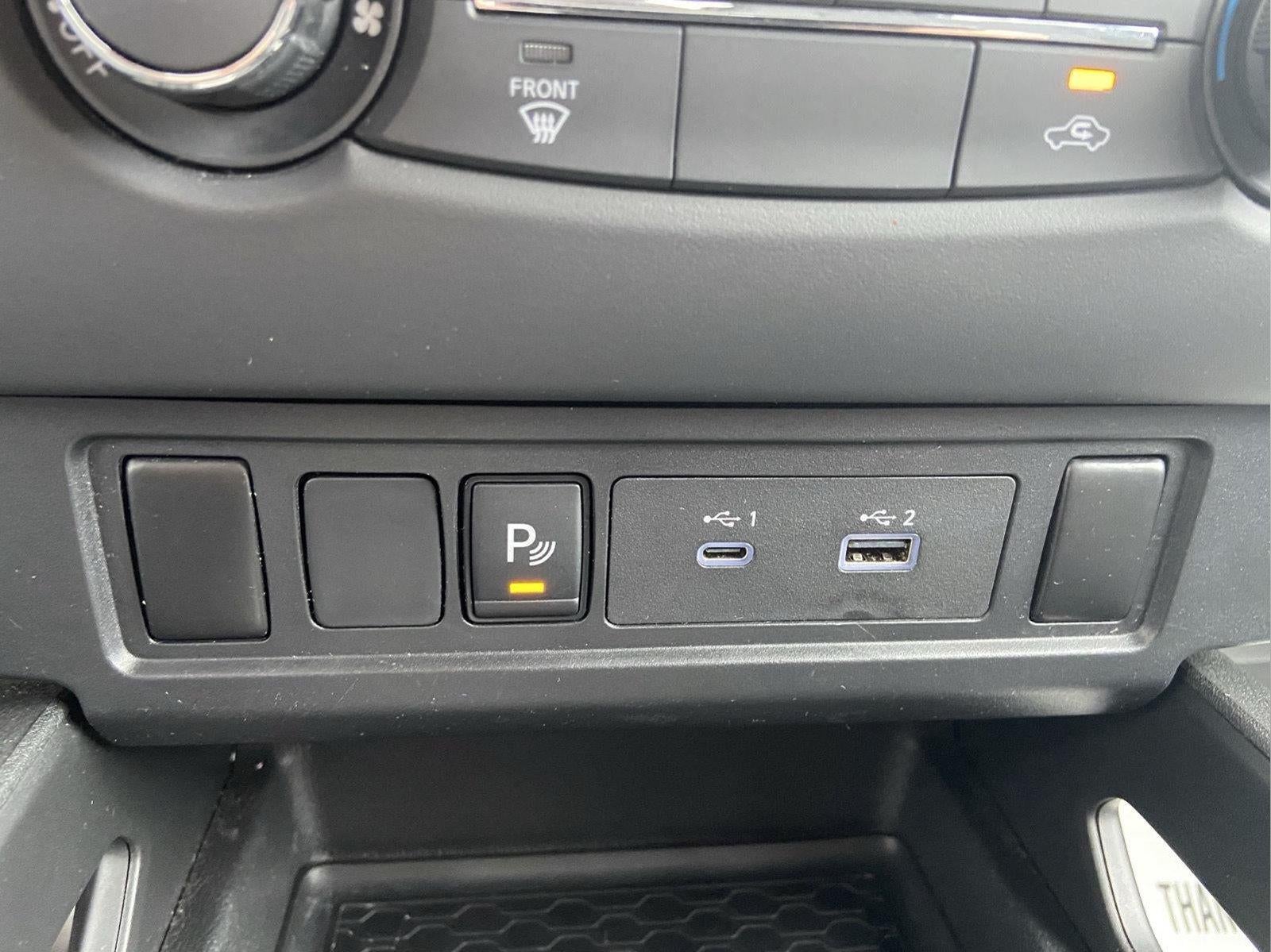 2023 Nissan Frontier S