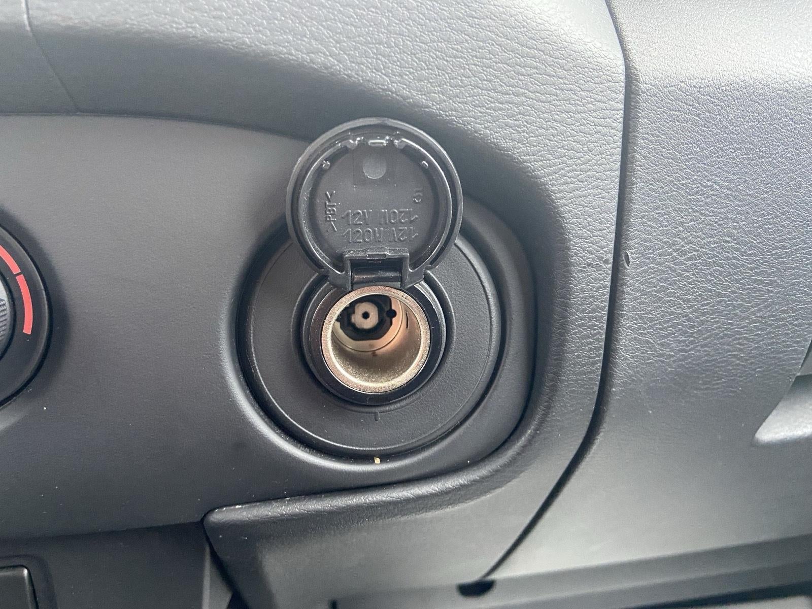2023 Nissan Frontier S