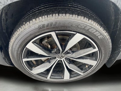 2024 Volkswagen Atlas Cross Sport 2.0T SEL Premium R-Line
