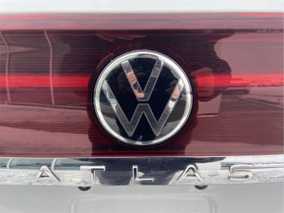 2024 Volkswagen Atlas Cross Sport 2.0T SEL Premium R-Line