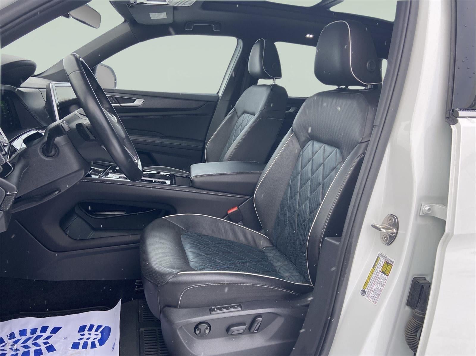 2024 Volkswagen Atlas Cross Sport 2.0T SEL Premium R-Line