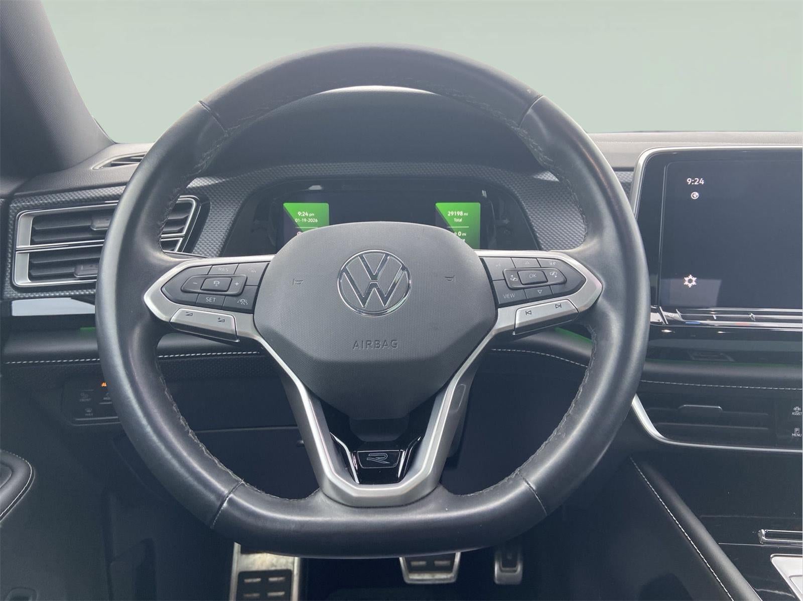 2024 Volkswagen Atlas Cross Sport 2.0T SEL Premium R-Line