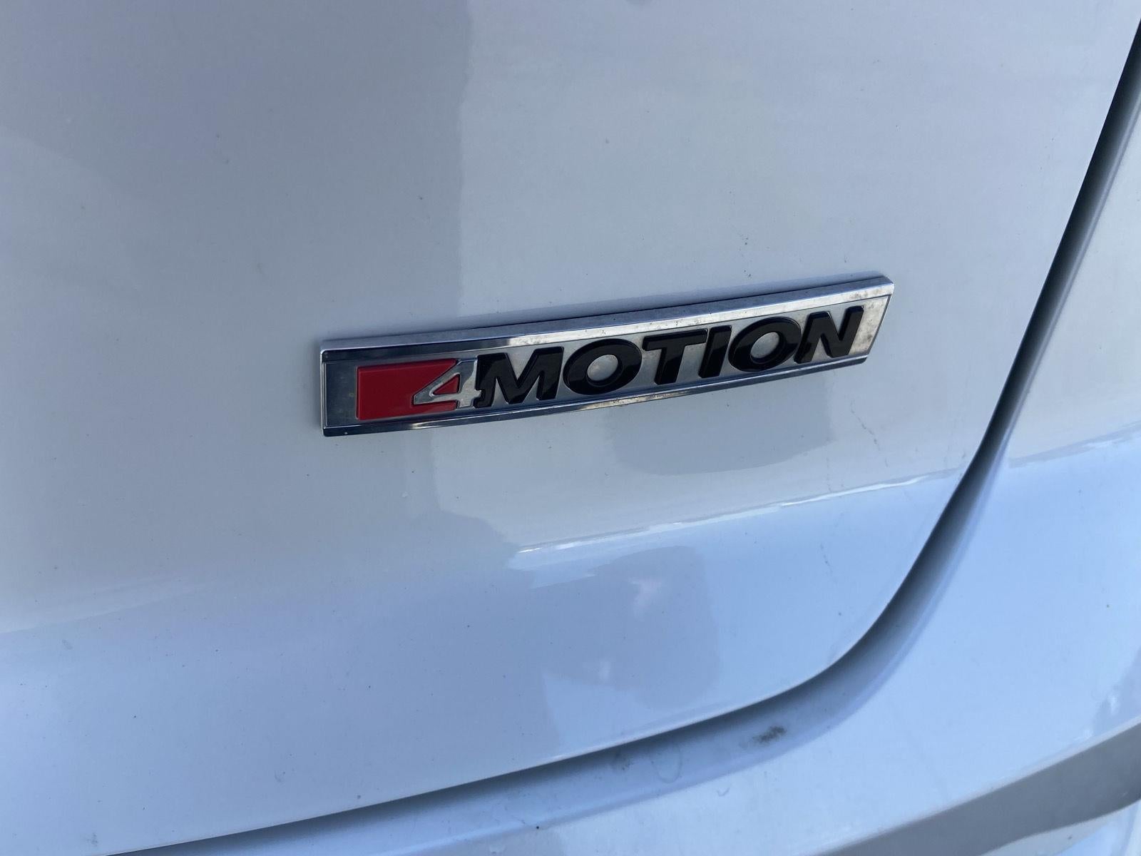 2022 Volkswagen Atlas Cross Sport 3.6L V6 SEL Premium R-Line