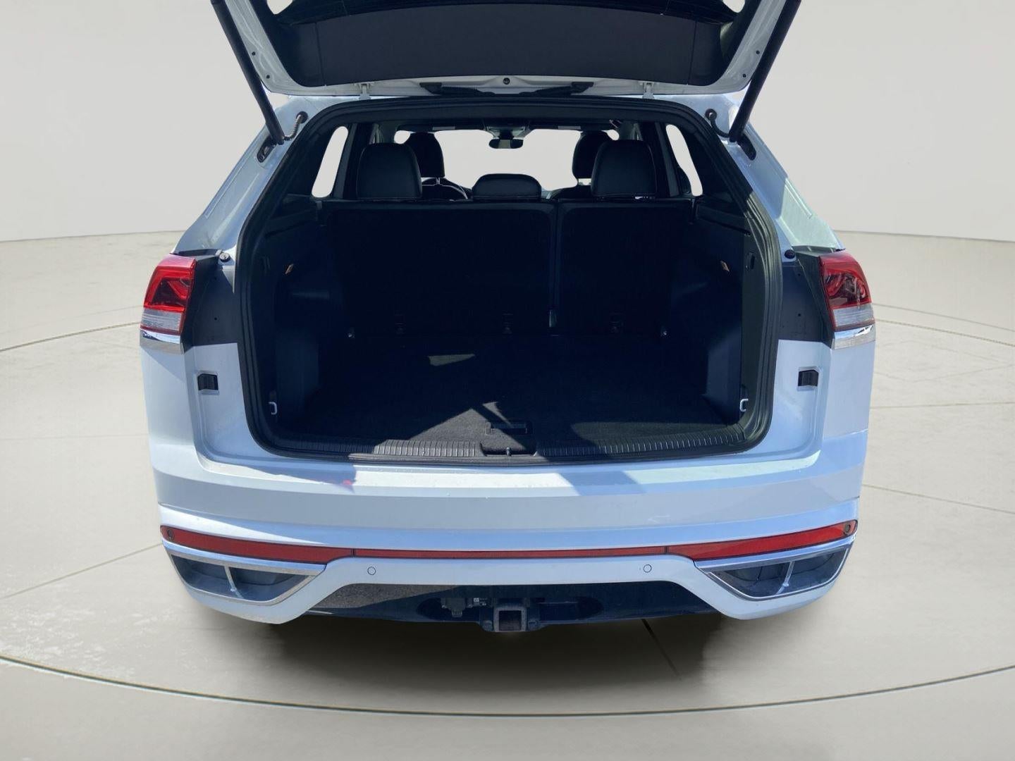 2022 Volkswagen Atlas Cross Sport 3.6L V6 SEL Premium R-Line