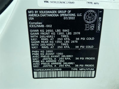 2022 Volkswagen Atlas Cross Sport 3.6L V6 SEL Premium R-Line