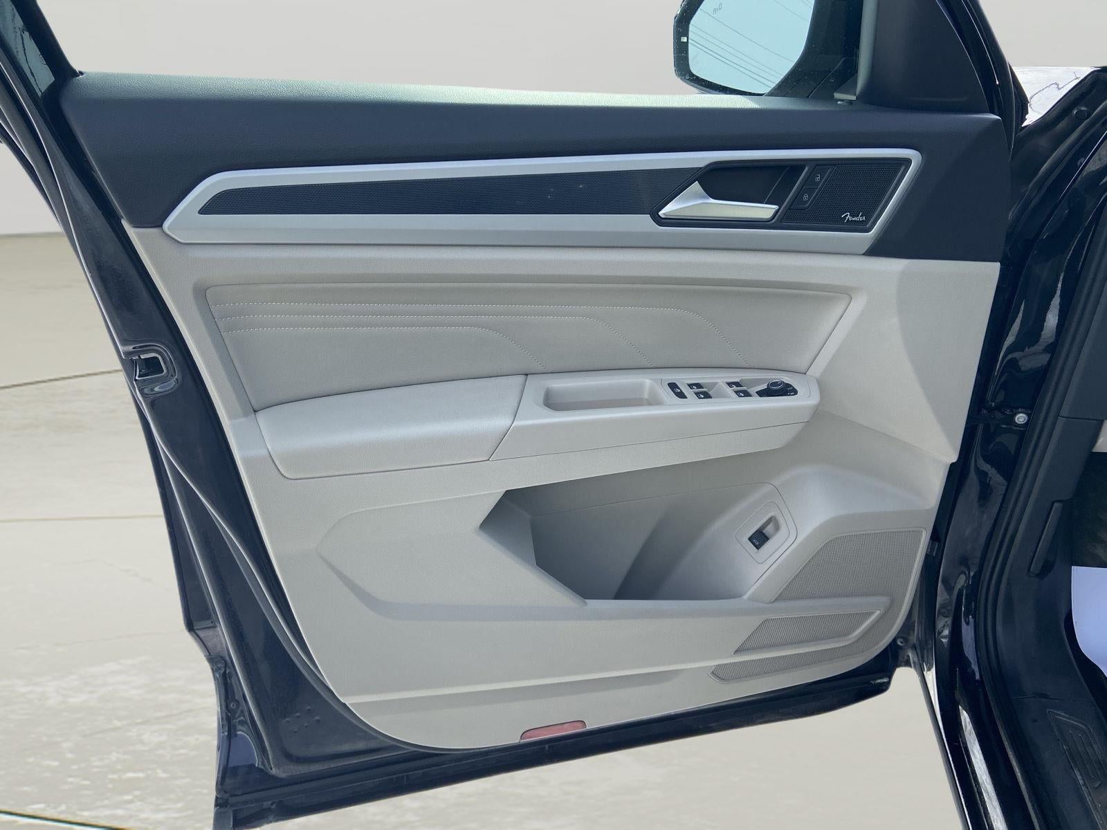 2023 Volkswagen Atlas 3.6L V6 SEL Premium R-Line