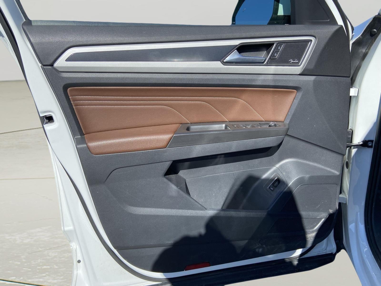 2023 Volkswagen Atlas 3.6L V6 SEL Premium R-Line
