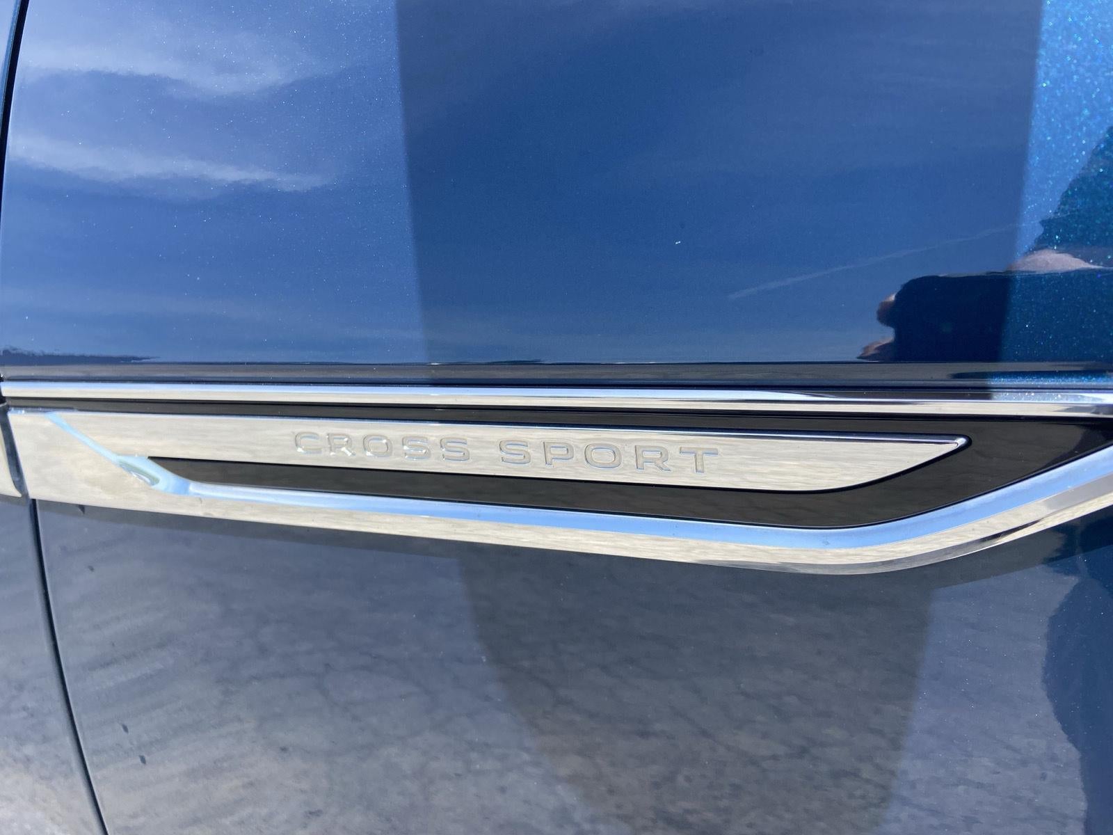 2022 Volkswagen Atlas Cross Sport 3.6L V6 SE w/Technology