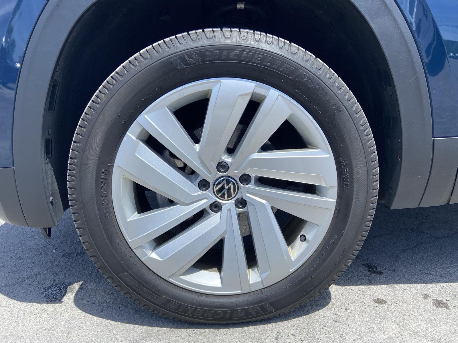 2022 Volkswagen Atlas Cross Sport 3.6L V6 SE w/Technology