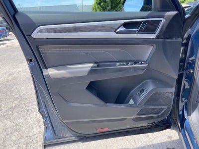 2022 Volkswagen Atlas Cross Sport 3.6L V6 SE w/Technology