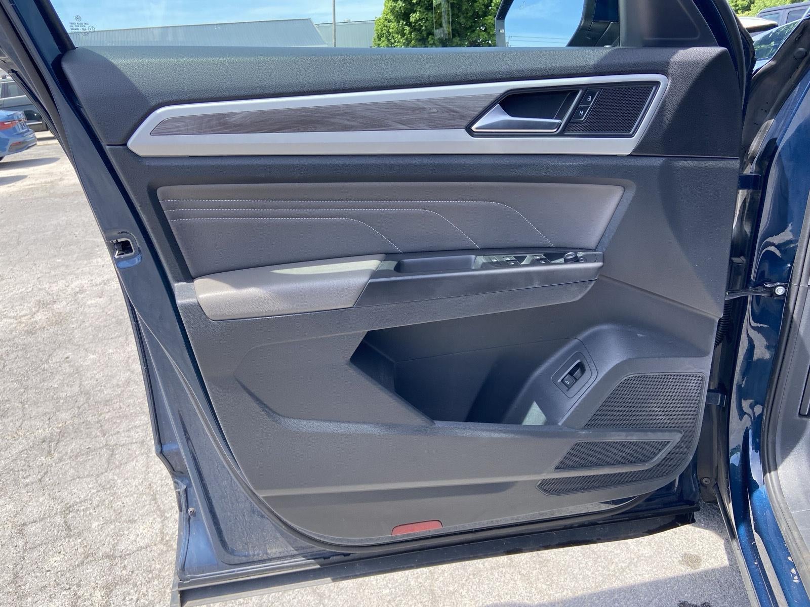 2022 Volkswagen Atlas Cross Sport 3.6L V6 SE w/Technology
