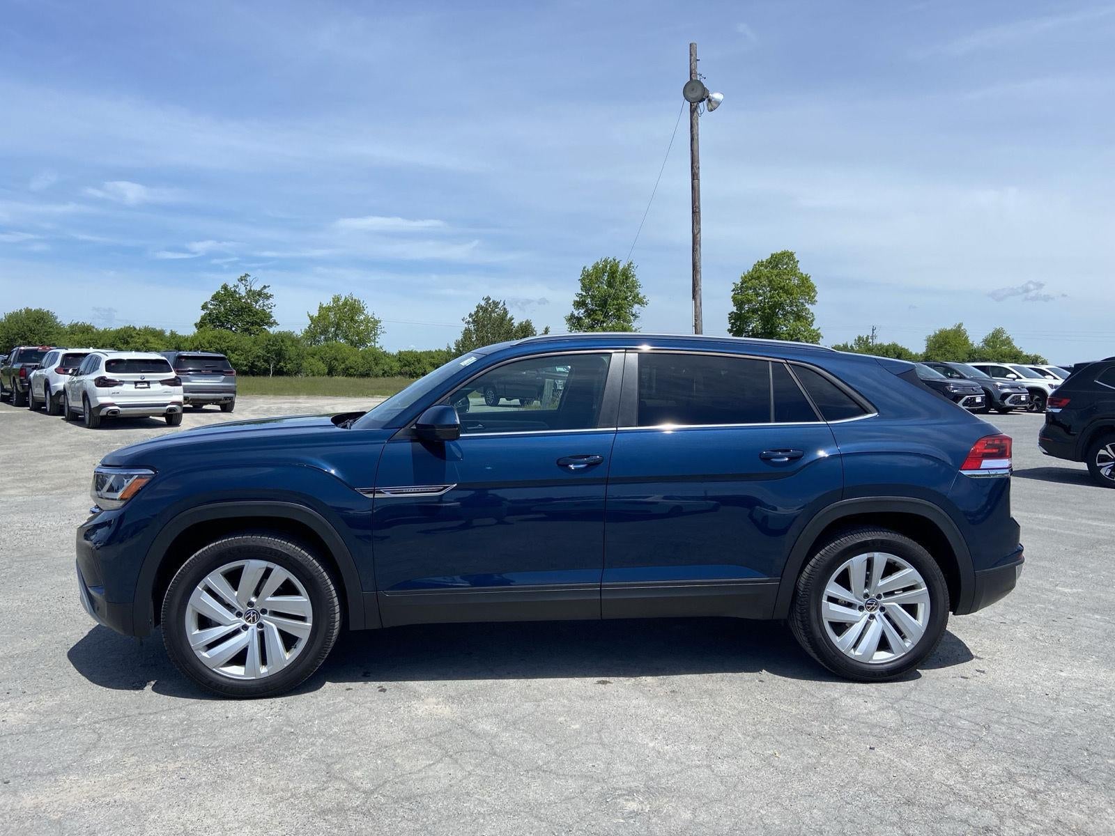 2022 Volkswagen Atlas Cross Sport 3.6L V6 SE w/Technology