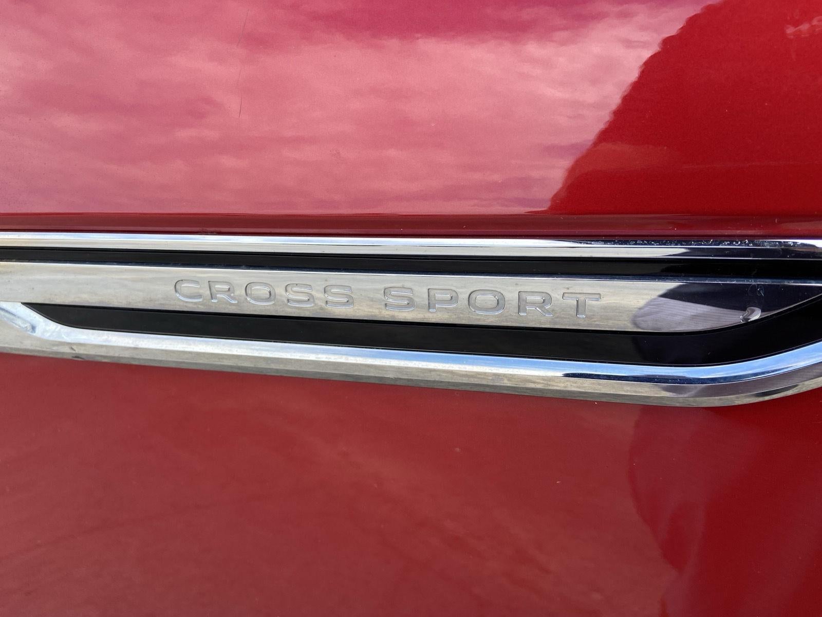 2022 Volkswagen Atlas Cross Sport 3.6L V6 SEL R-Line