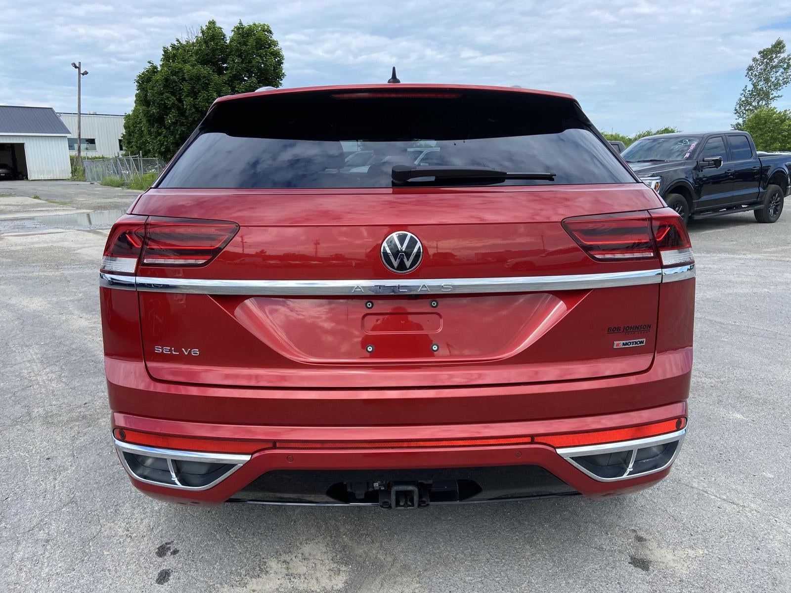 2022 Volkswagen Atlas Cross Sport 3.6L V6 SEL R-Line