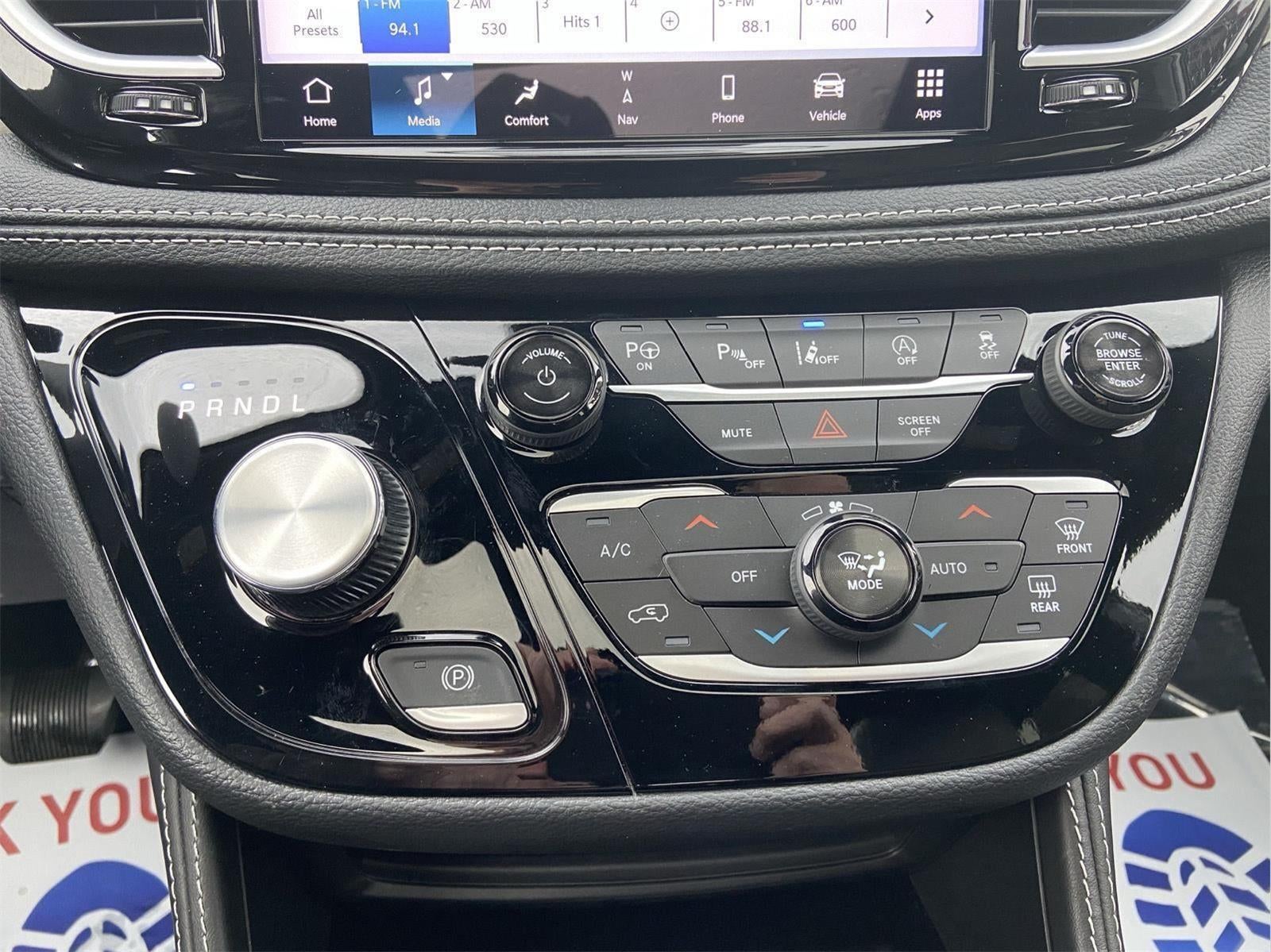 2024 Chrysler Pacifica Limited