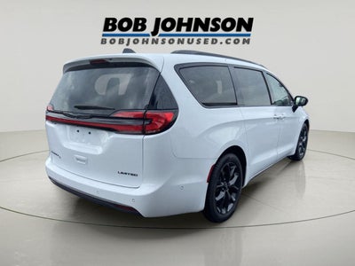 2024 Chrysler Pacifica Limited