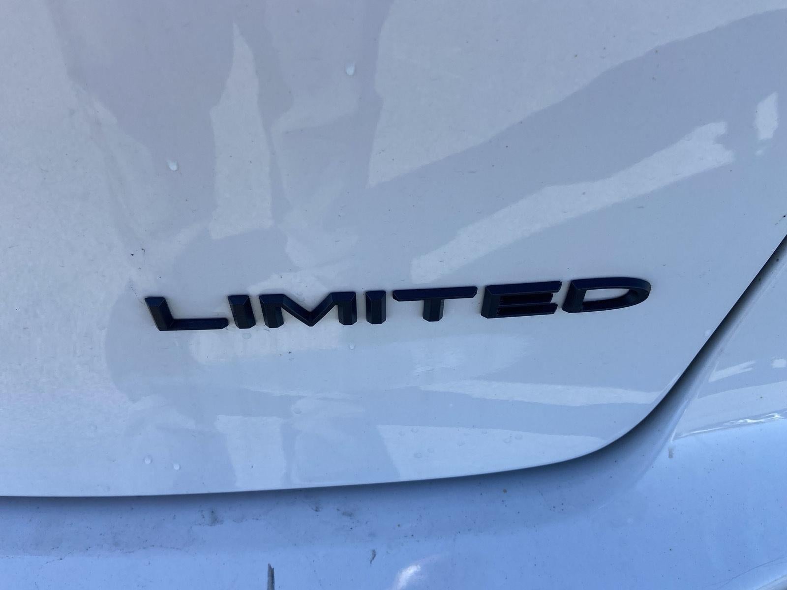 2025 Chrysler Pacifica Limited