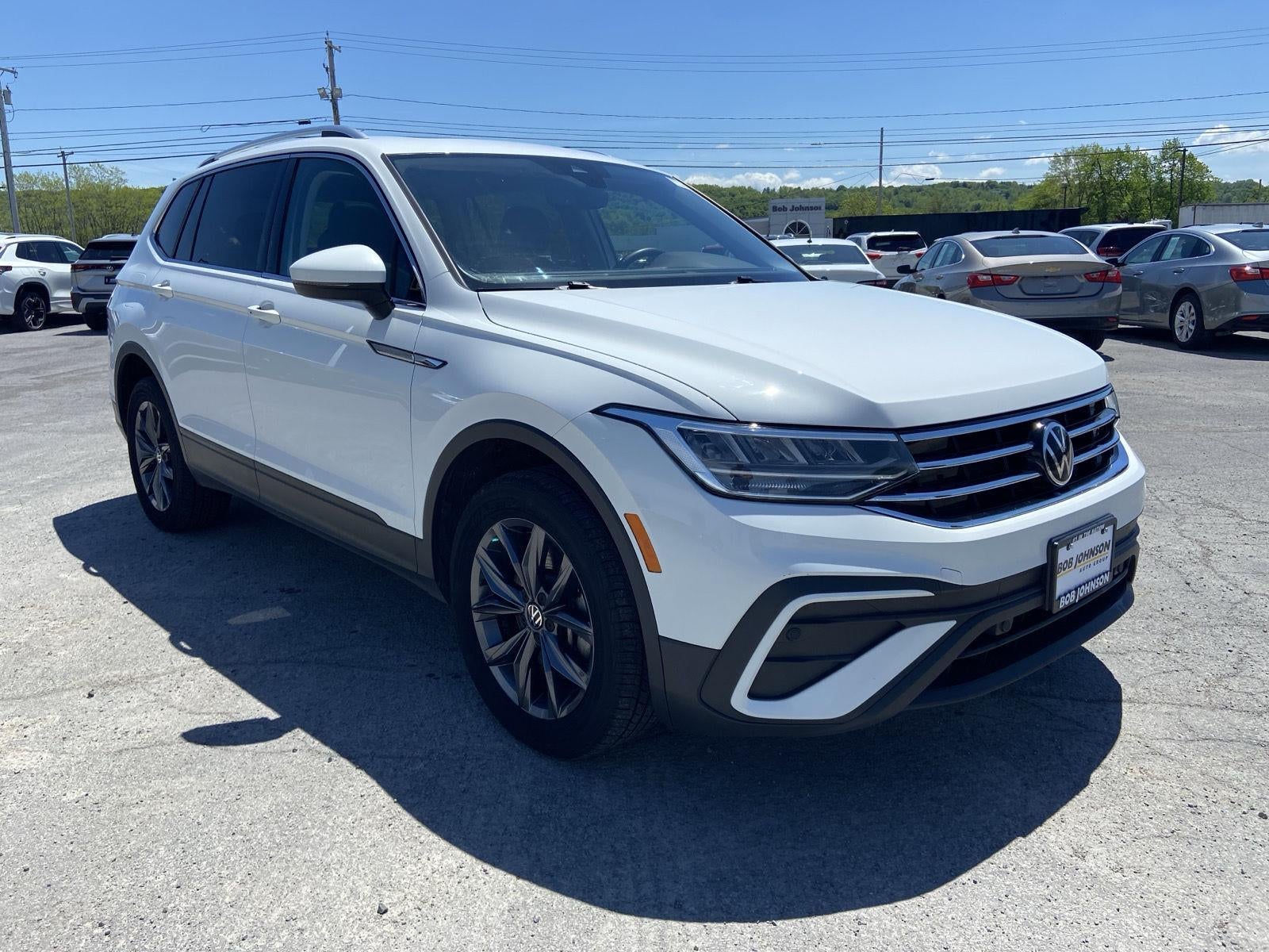 2022 Volkswagen Tiguan SE