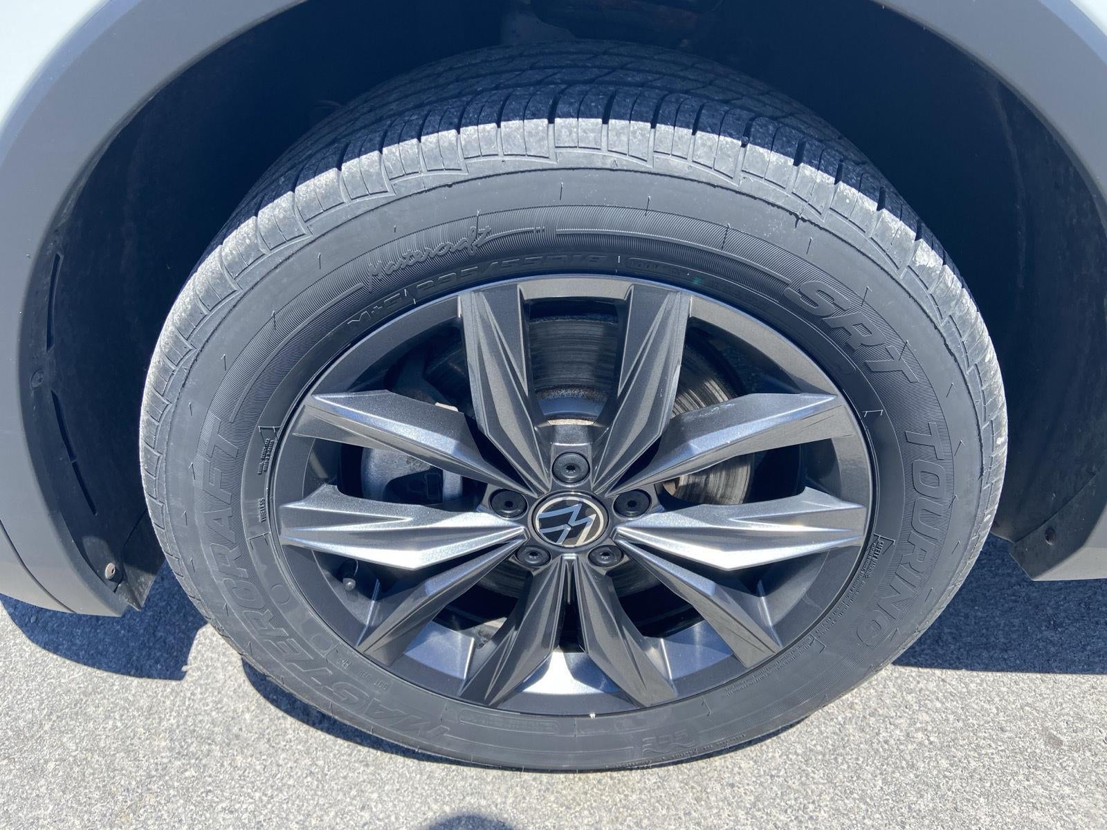 2022 Volkswagen Tiguan SE