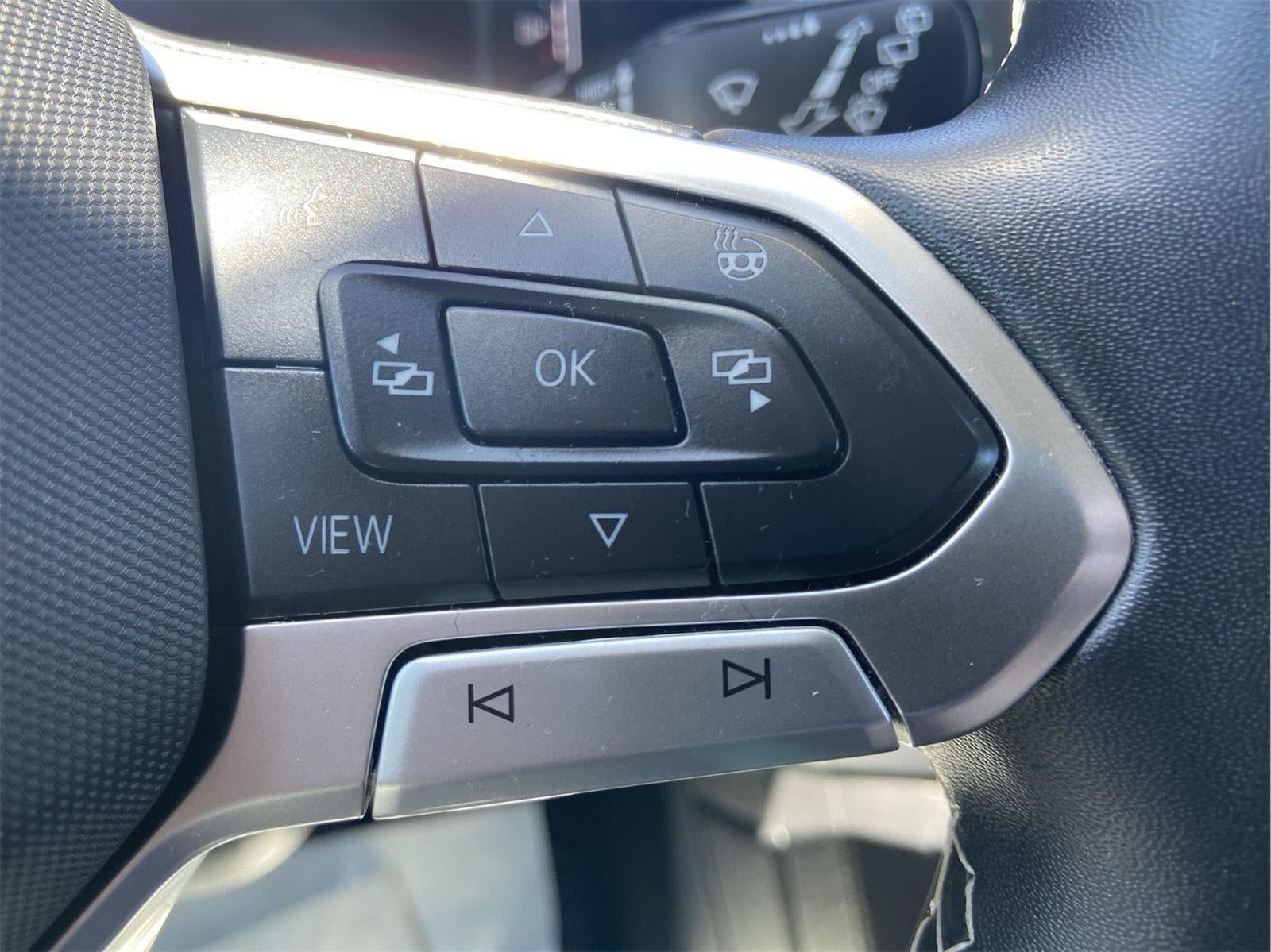 2024 Volkswagen Taos SEL