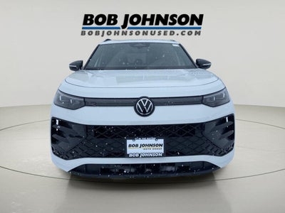 2025 Volkswagen Tiguan SE R-Line Black