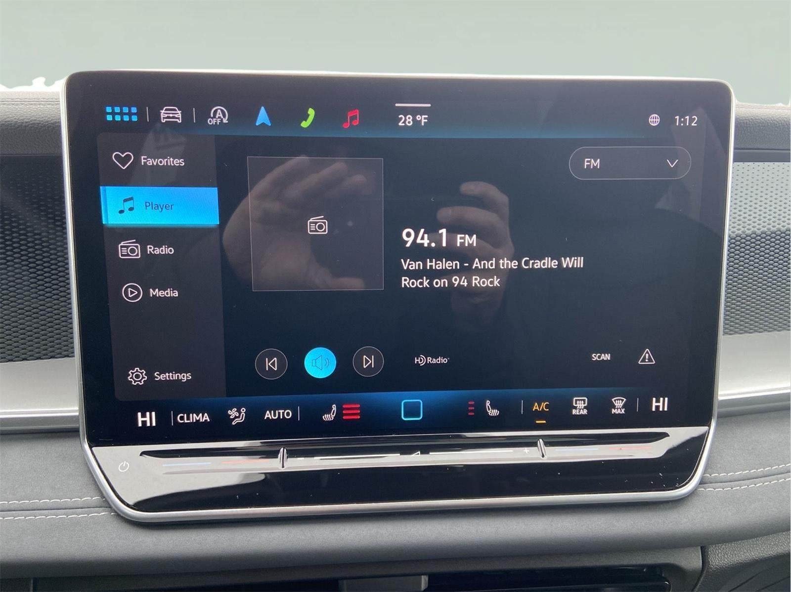 2025 Volkswagen Tiguan SE R-Line Black