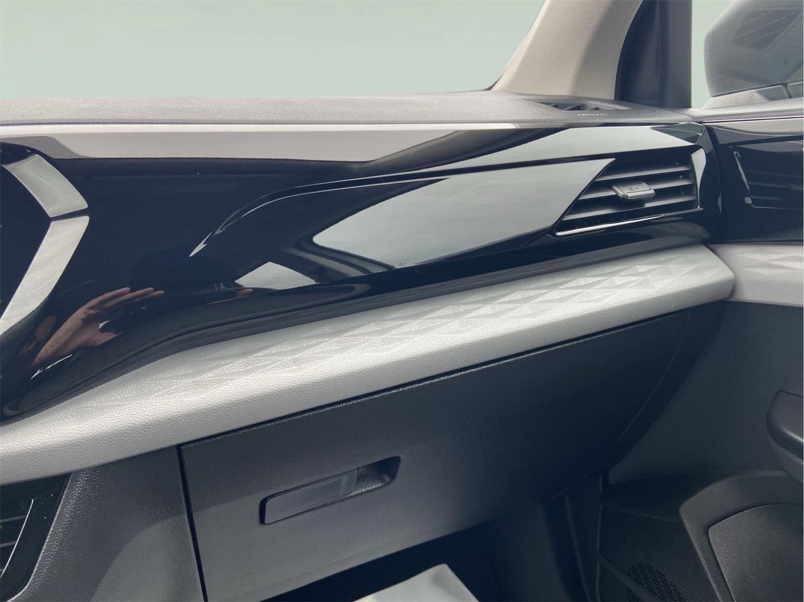 2023 Volkswagen Taos S