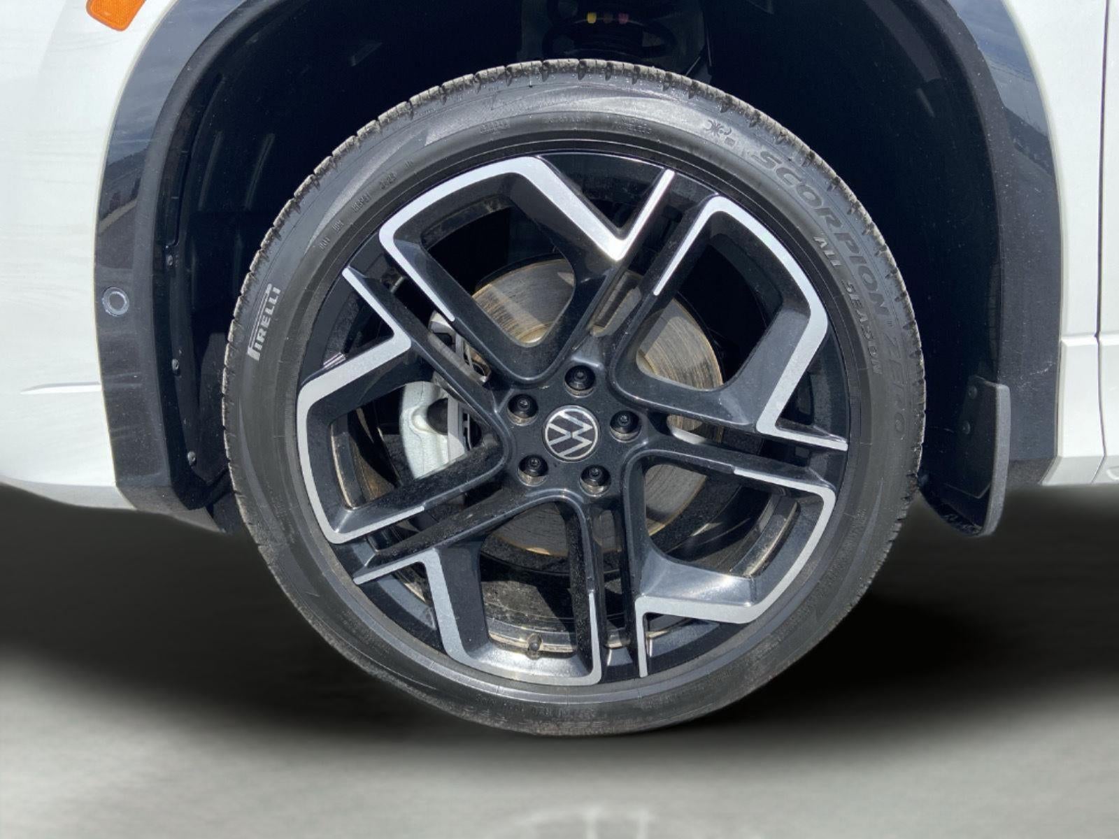 2026 Volkswagen Tiguan SEL R-Line Turbo